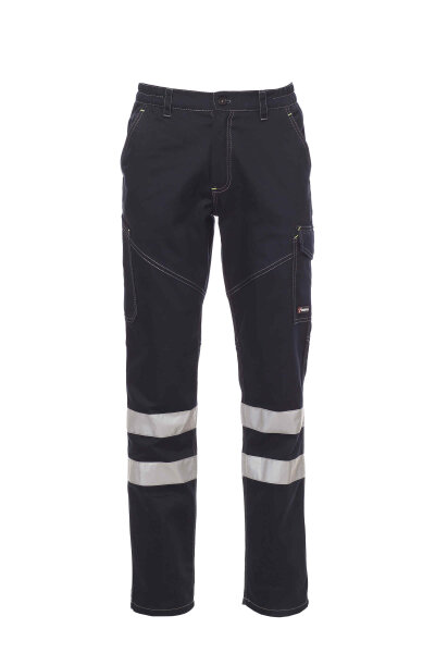 WORKER WINTER REFLEX